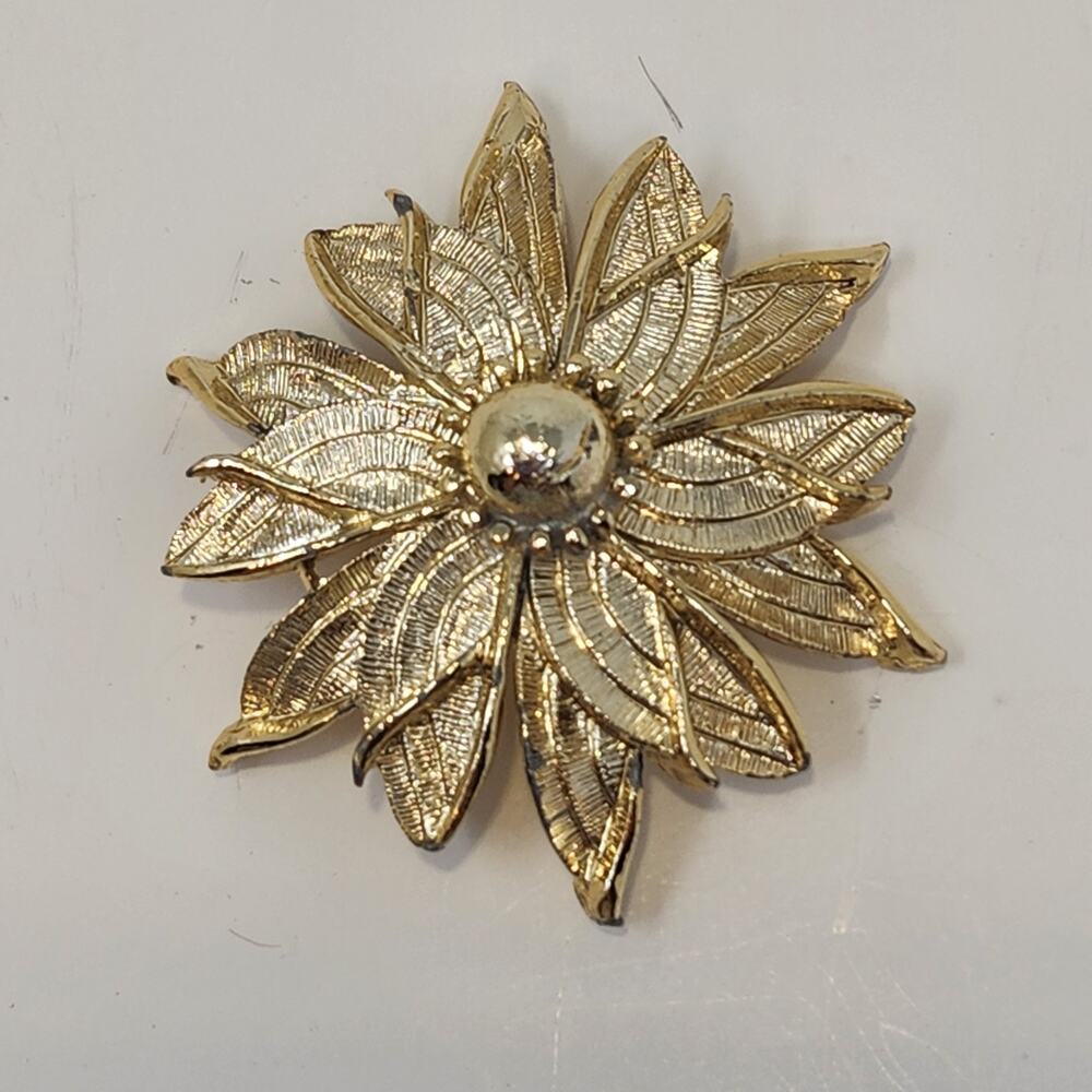 Gerrys Gold Tone Textured Flower Brooch Pin 3D Layered Costume Jewelry Signed